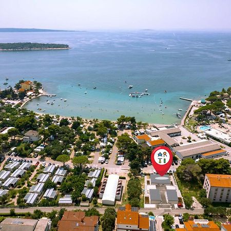 Arti Holiday Homes Banjol Esterno foto