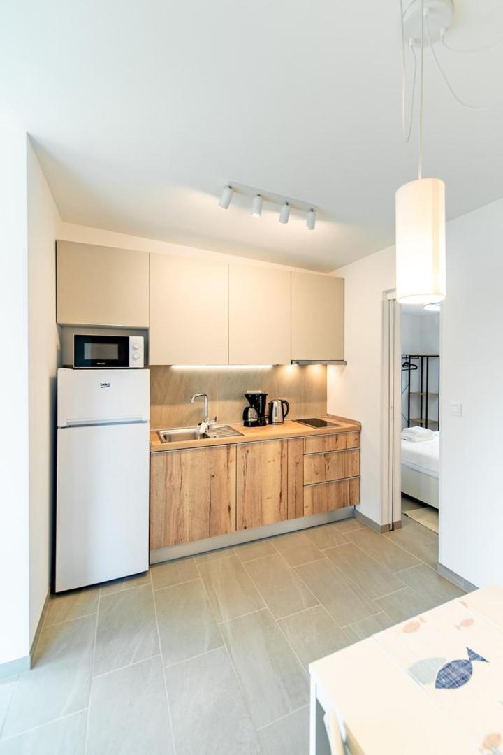 Arti Holiday Homes Banjol Esterno foto