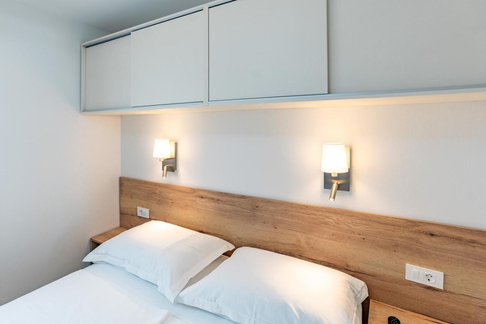 Arti Holiday Homes Banjol Esterno foto