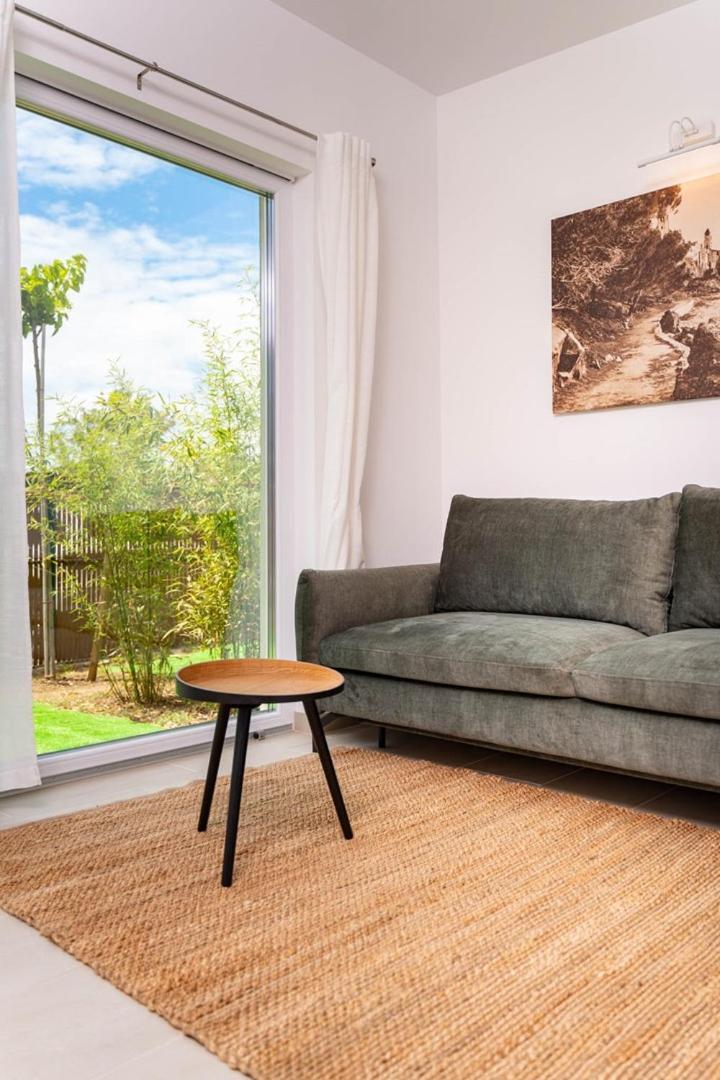 Arti Holiday Homes Banjol Esterno foto