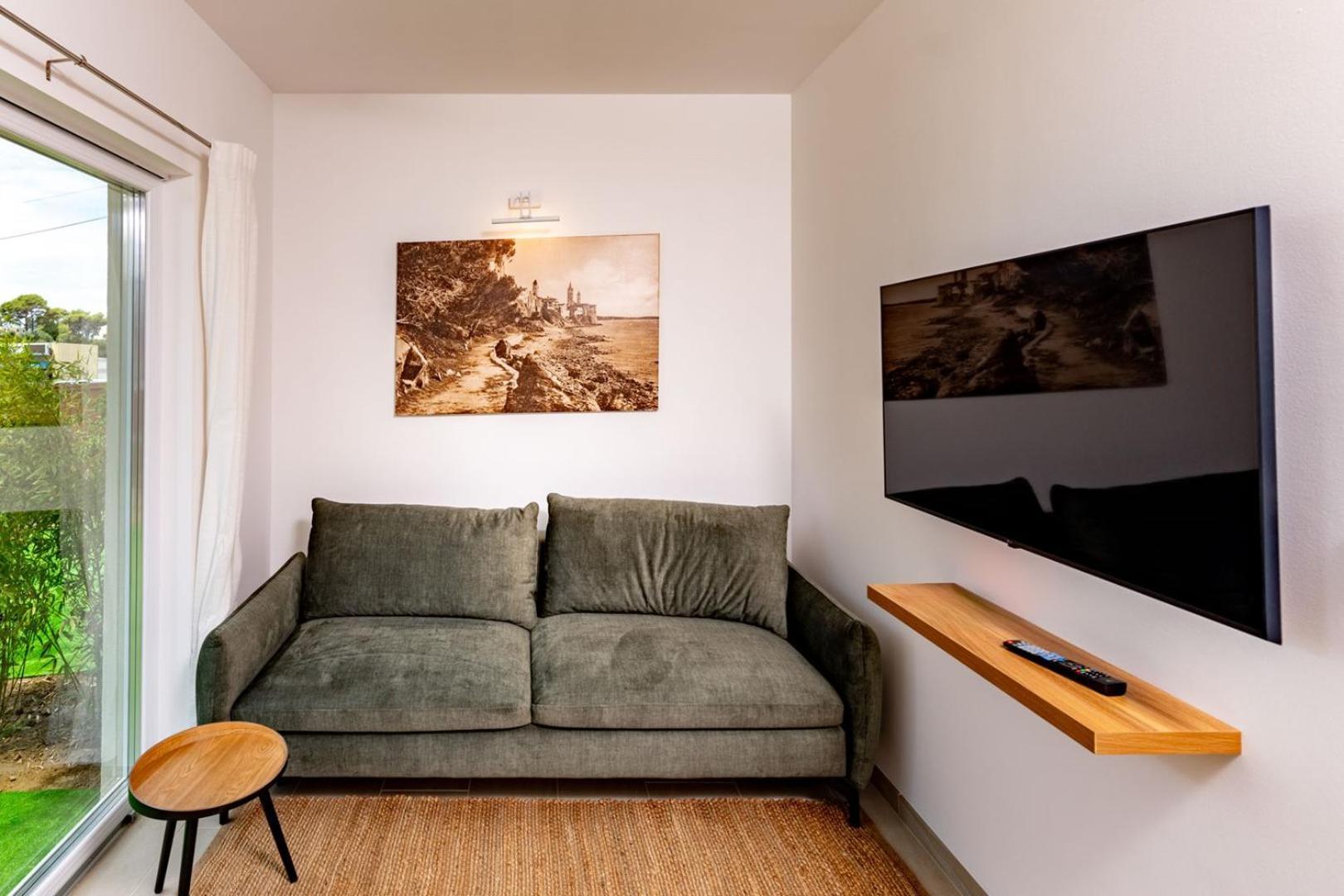 Arti Holiday Homes Banjol Esterno foto