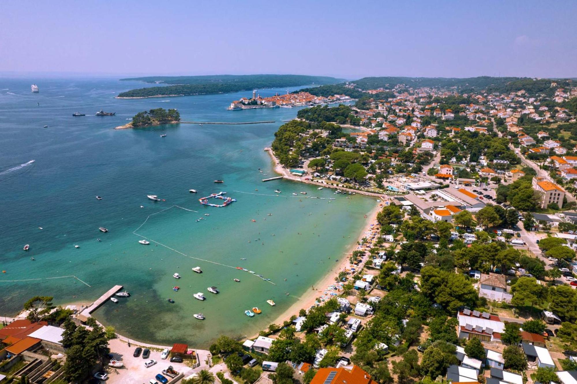 Arti Holiday Homes Banjol Esterno foto